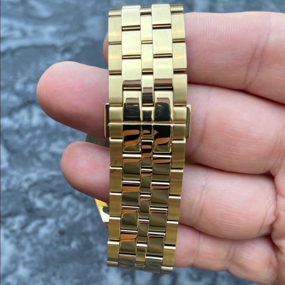 Bulova Curv Chronograph Gold Men's Watch 97A125 - Picture 5 of 8